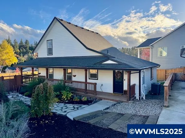 2554 Kitsap St NW, Salem, OR 97304