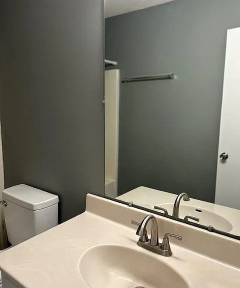 Unit Photo