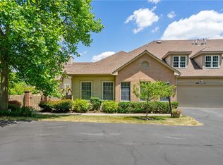 228 Sycamore Dr, Seven Fields, PA 16046