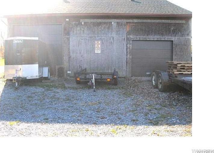 2nd image of 13370 North Rd