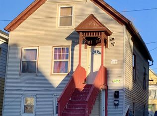 2364 S 16th St, Milwaukee, WI 53215