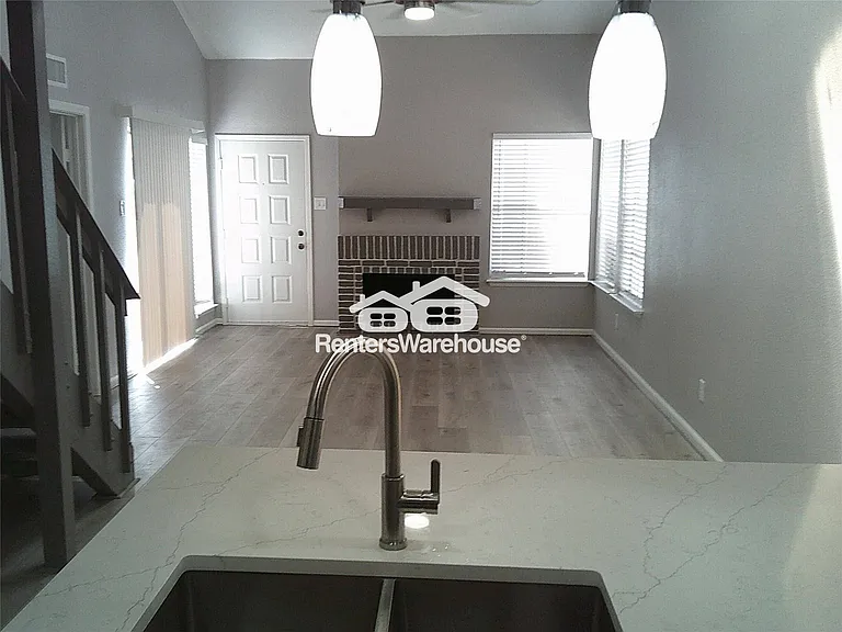 13427 Garden Grove St #750 — Photo 4