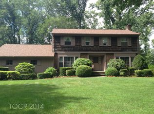 341 Orchard Rd, Wyckoff, NJ 07481