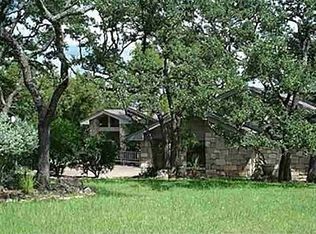 343 Coventry Rd, Spicewood, TX 78669