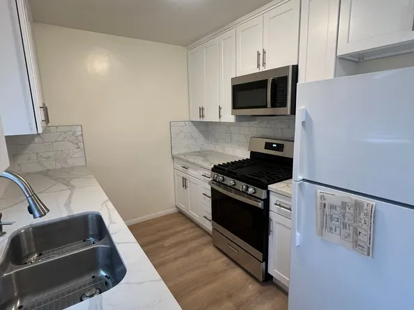 213-223 Wolff Street