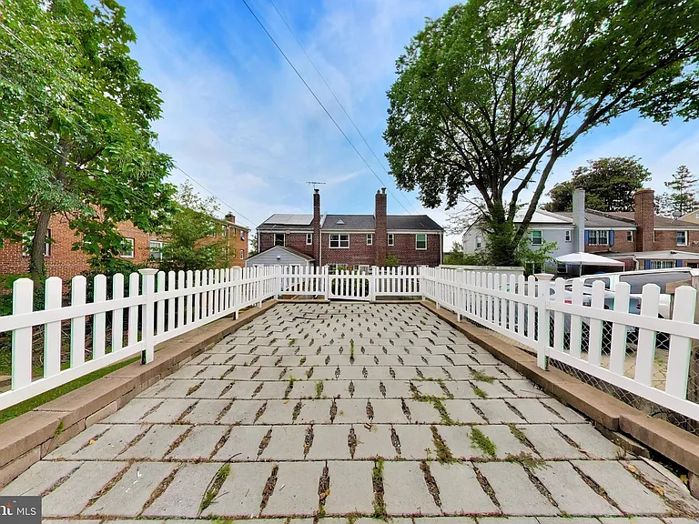 640 Chesapeake St SE — Photo 20