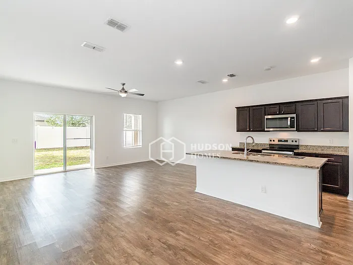 5824 Bullock Pl — Photo 8