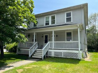 77 Boys Ave APT B, Rogers, CT 06263