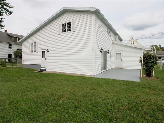2nd image of 216 Boll St