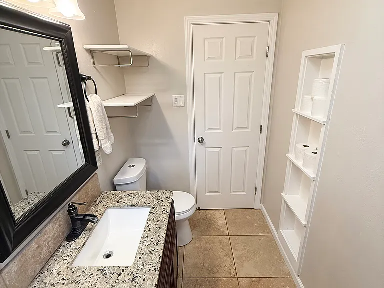 3209 Sharon Ave — Photo 13