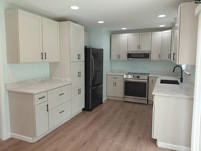 224 Hickory Ridge Dr — Photo 22