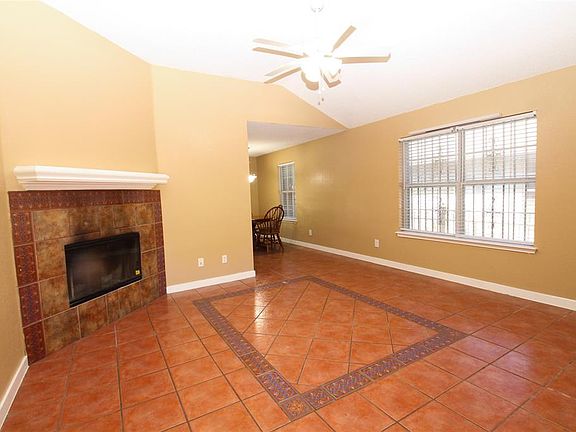 5th image of 4506 Bessie Dr