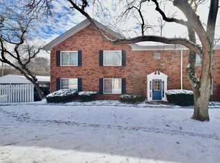 910 Park Central Dr S #910B, Indianapolis, IN