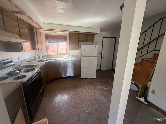 5th image of 411 15th Ave S APT E