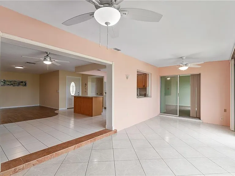 4105 Lakewood Blvd #E-18 — Photo 20