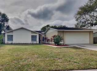 419 Bloomingfield Dr, Brandon, FL 33511