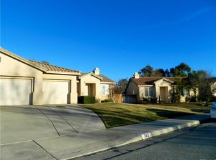 382 Falling Leaf Ln, Banning, CA 92220