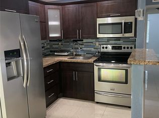 8003 W 6th Ave APT L, Hialeah, FL 33014