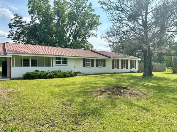 3743 Buffalo Creek Dr, Nahunta, GA 31553