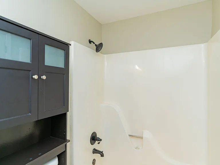 37 Anderson Rd — Photo 10