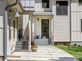 354 Apple Valley Rd, Lyons, CO 80540