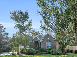 2 Highgrove Ct, Conroe, TX 77384