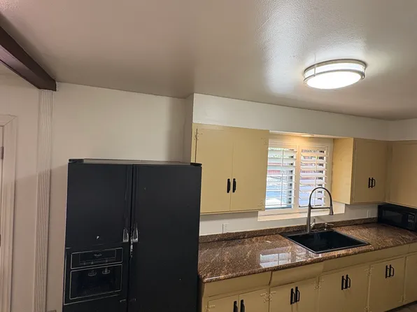 225 Pomona Ave, Stockton, CA 95207
