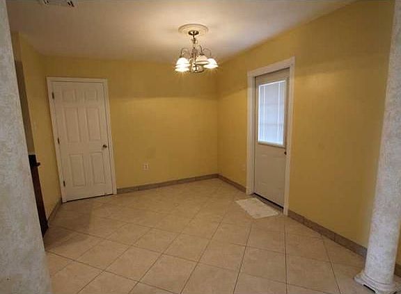 3rd image of 4958 Savoie Ct