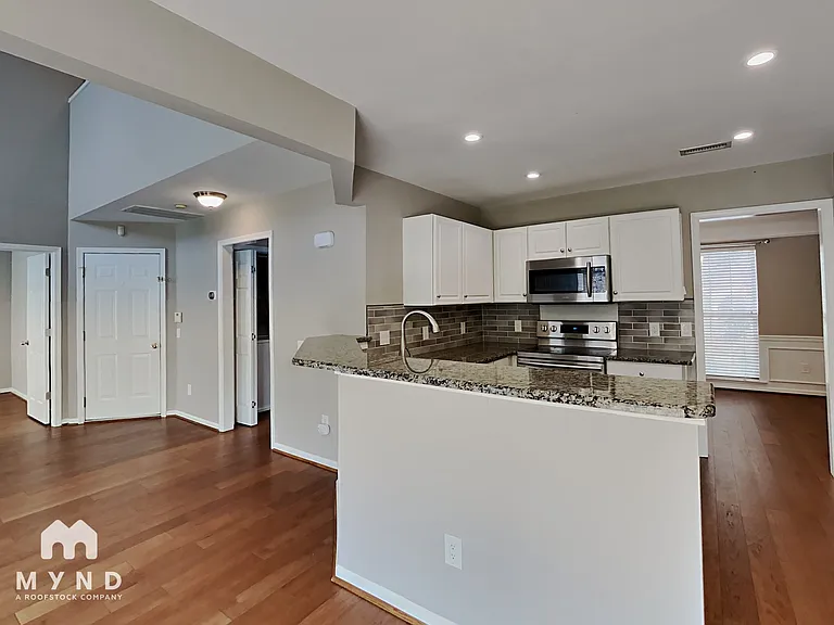 9738 Woodend Ct — Photo 18