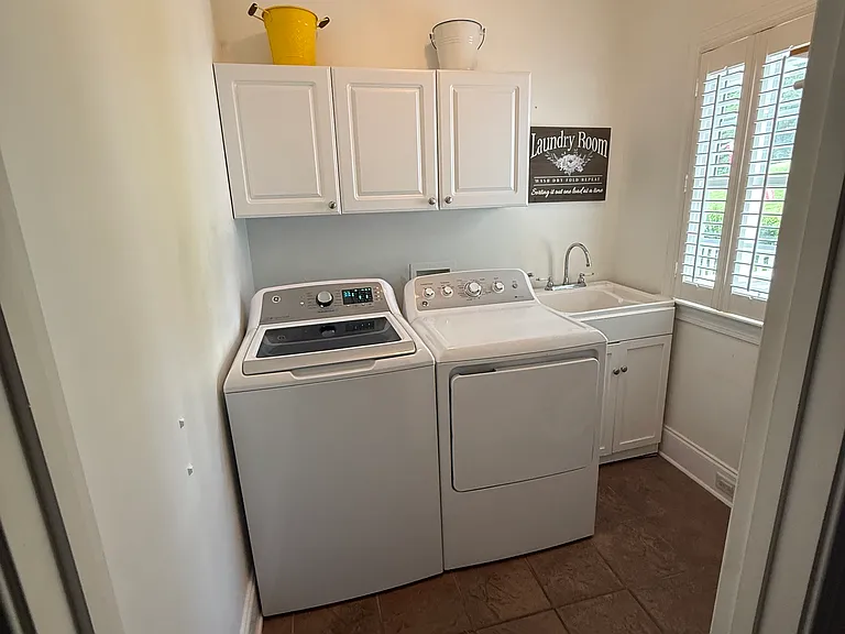 7240 Wingfield Way — Photo 17