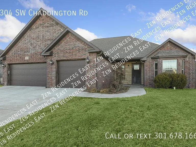 2304 Chaddington Rd — Photo 1