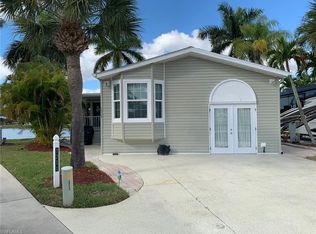 1215 Copper Lake Point, Naples, FL 34114
