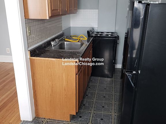 3rd image of 4608 N Beacon St APT 3D