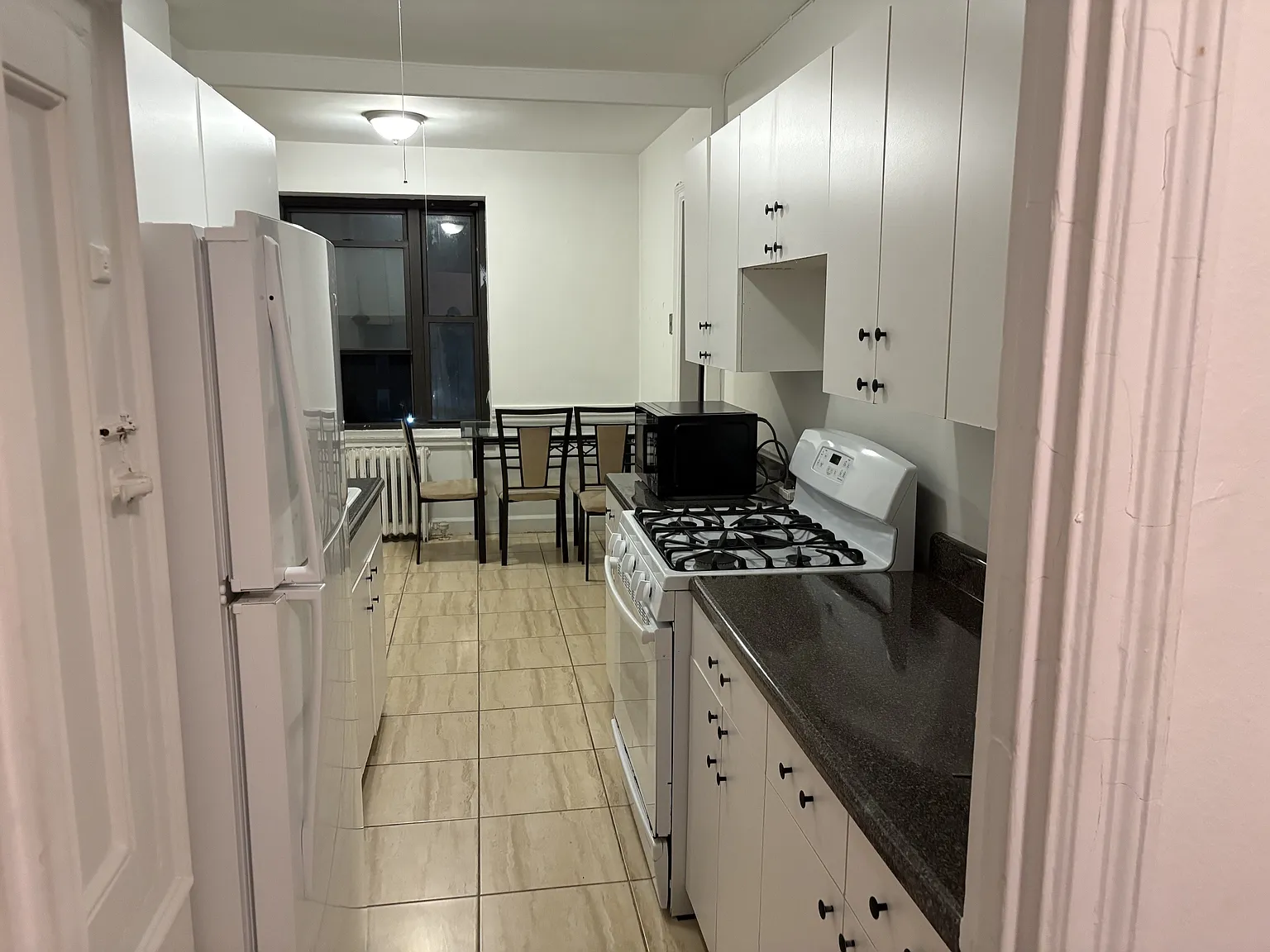 1 bed, 850 sqft, $1,850 — Photo 2