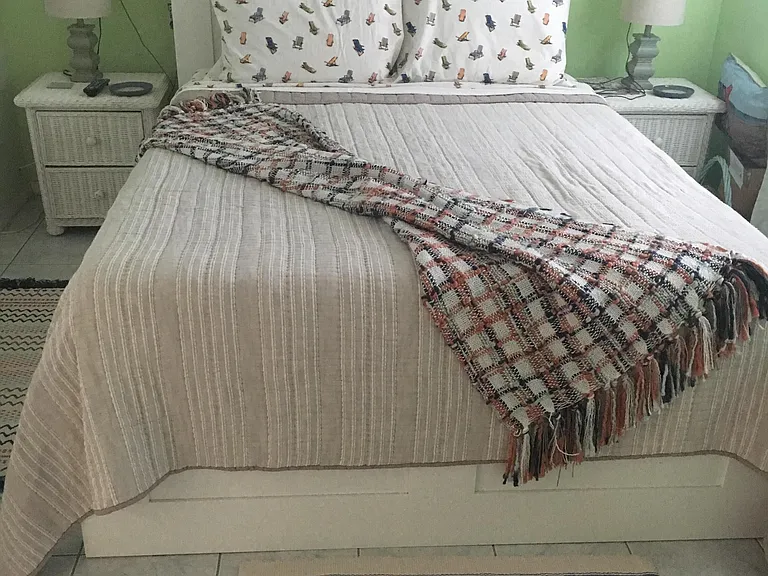 425 Tyler Ave #12 — Photo 9