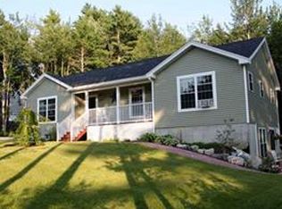 39 Grand View Rd, Ellsworth, ME 04605