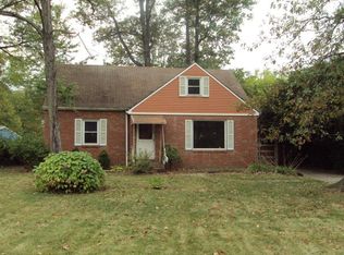 1708 Sunset Dr NE, Warren, OH