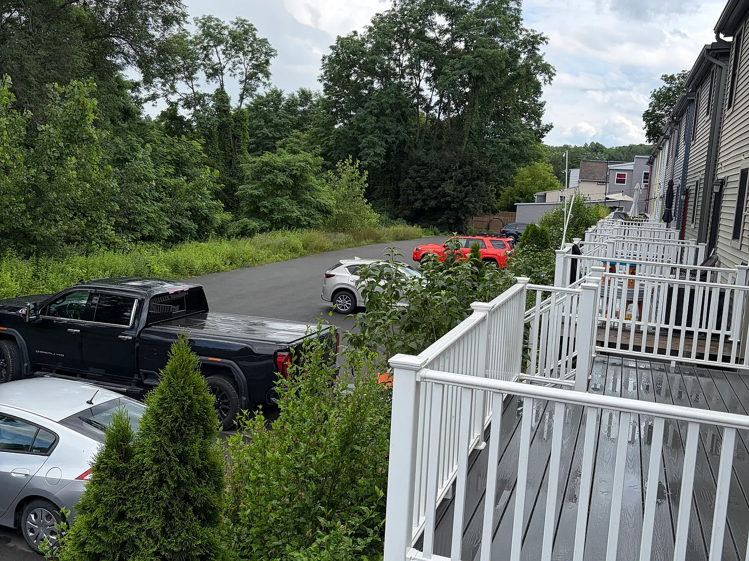 2 bed, 1.5 bath, 1000 sqft, $2,200 — Photo 3