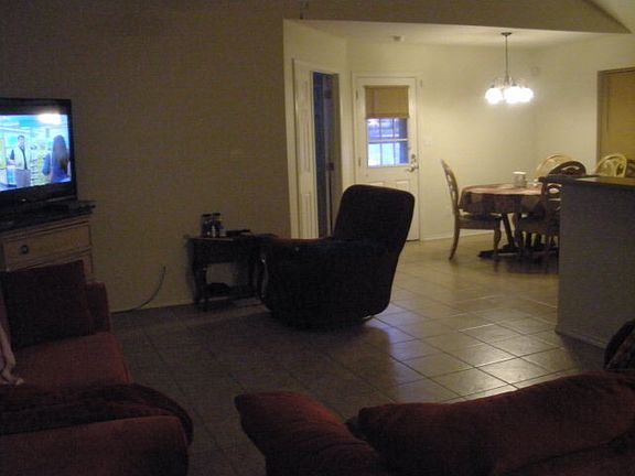 3rd image of 1581 Res St