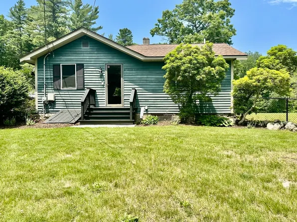 20 Benson St, Middleboro, MA 02346