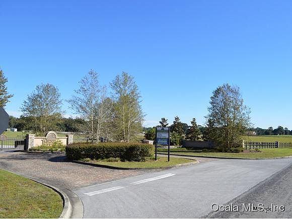 1st image of 10AC NE 47th Ave