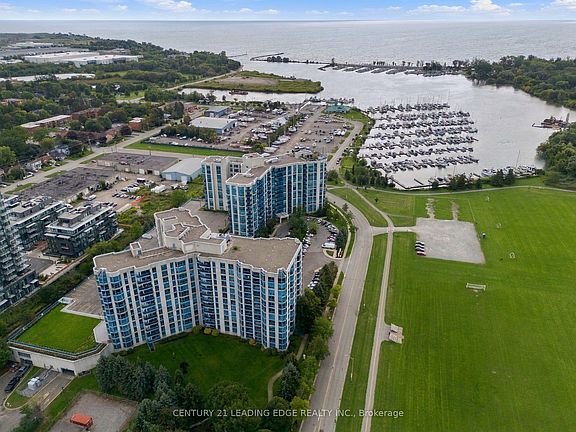 5th image of 360 Watson St W #611