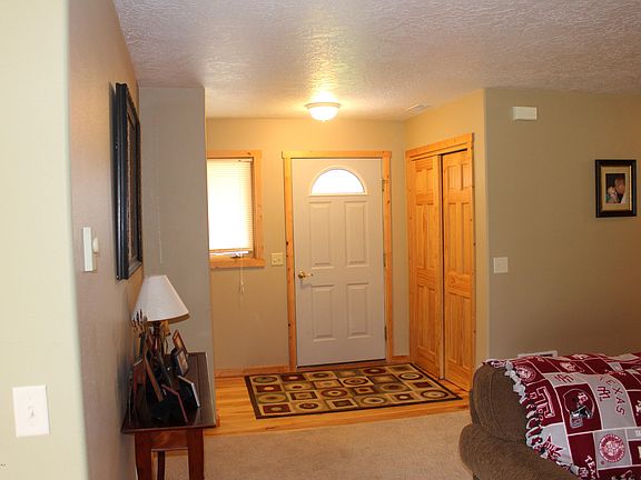 5th image of 356 Riverview Dr