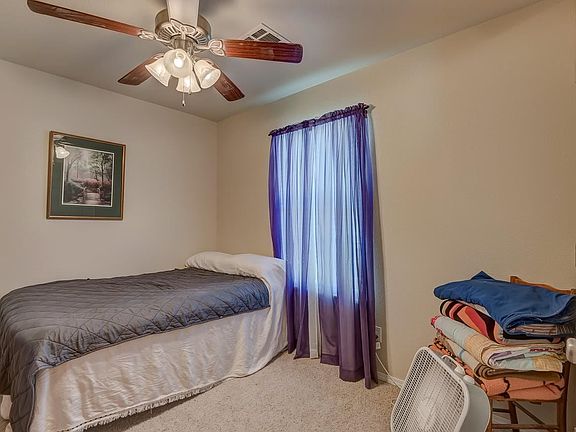 2nd image of 2414 S Melissa Ln
