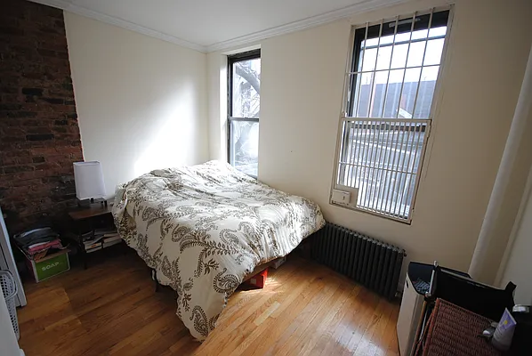 Rented by Bold New York | media 8