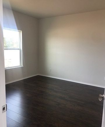 3rd image of 441 Cimarron