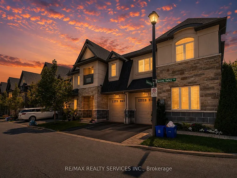 43 Sonoma Valley Cres — Photo 4