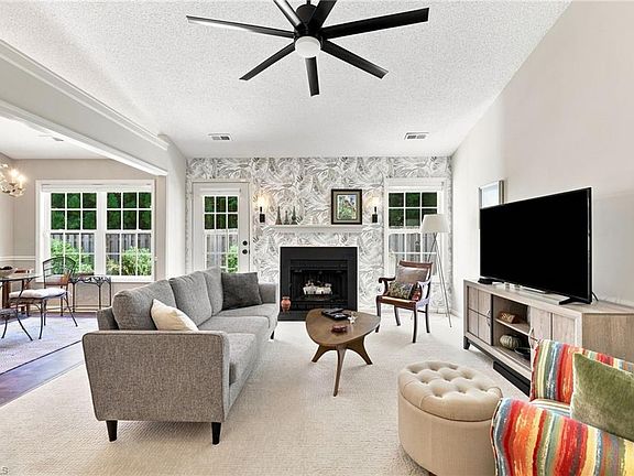 3rd image of 3953 Cobblestone Bend Dr