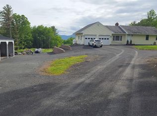 225 Sunny Hill Rd, Greenville, NY 12083