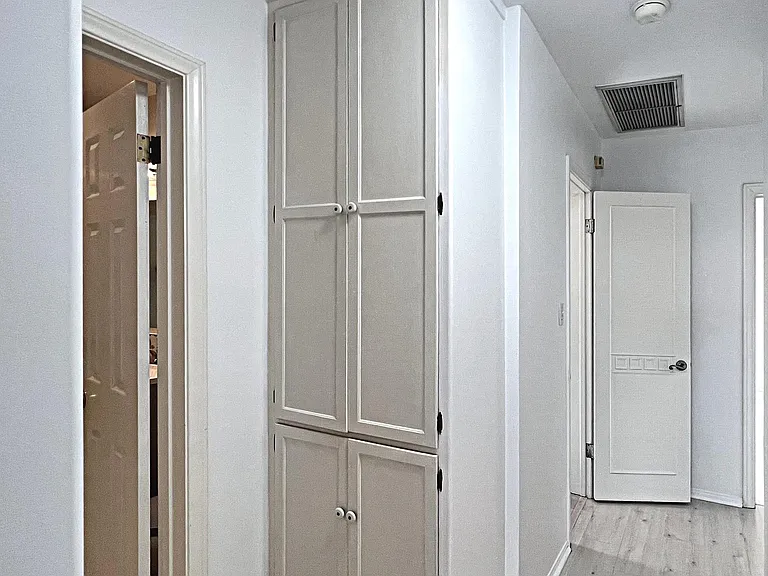 5627 Adele Ave — Photo 28